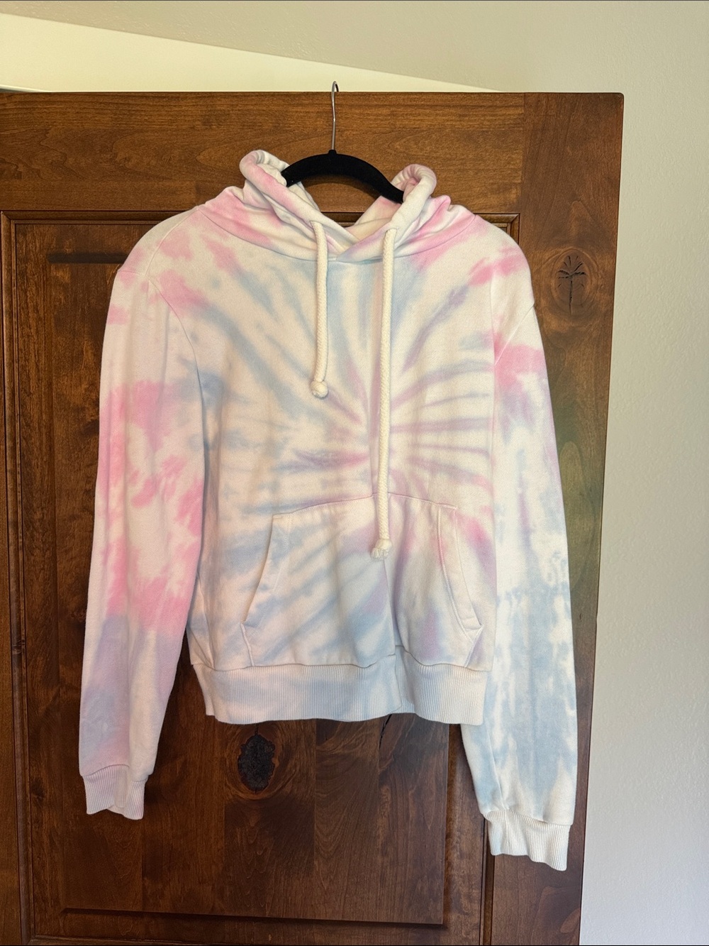 Tie-Dye Pastel Hoodie Sweater - Pink & Blue